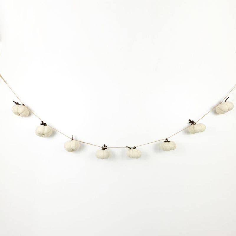 Pumpkin Garland (White)